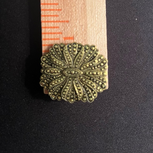 Vintage  scarf clip from West Germany. Gold tone metal. 1950’s or 1960’s - Picture 8 of 8